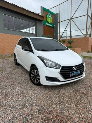 HYUNDAI HB20 1.0 COMFORT 12V FLEX 4P MANUAL HYUNDAI HB20 1.0 COMFORT 12V FLEX 4P MANUAL